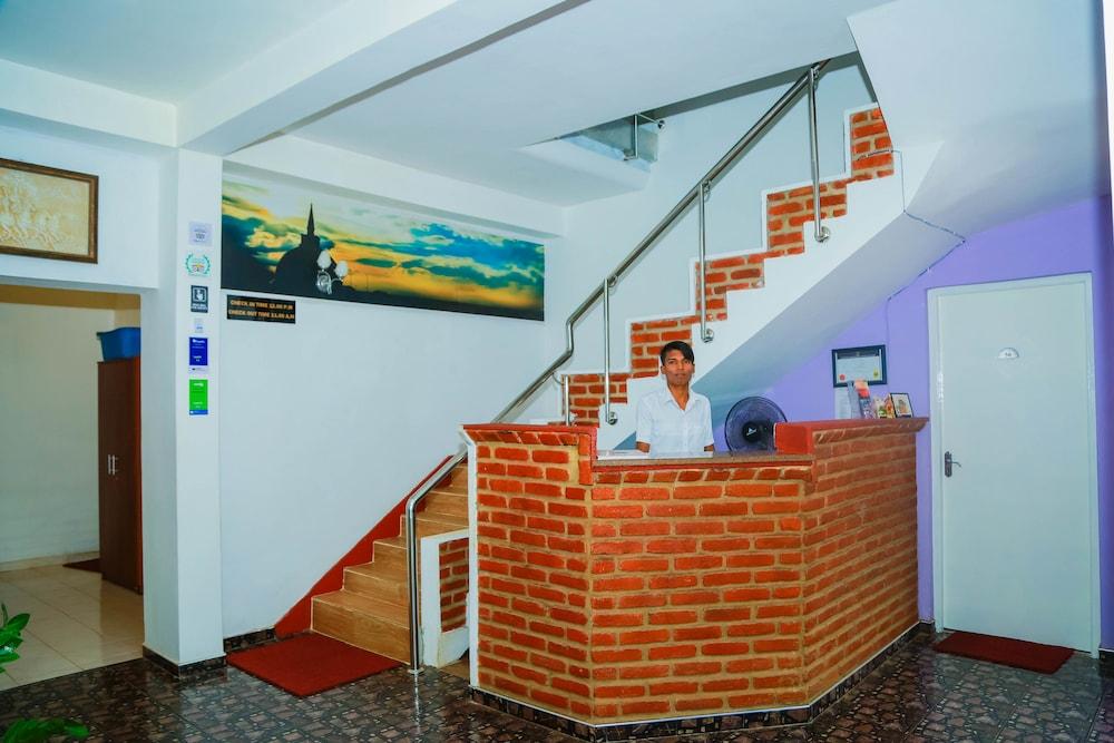 Hotel Moonstone Anuradhapura Exterior foto